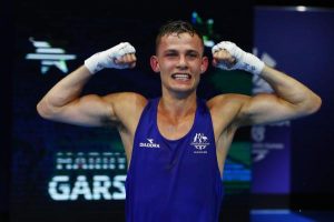 Garside gains momentum