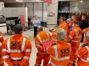 Local SES member volunteers time to assist in Sydney