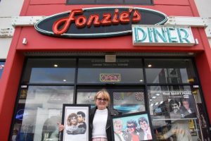 T-Bird Doody visits diner