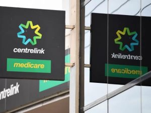 Answers requested as Centrelink call wait times balloon out