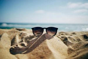 Victorians urged to take care as temperatures soar