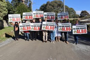 State of dirt roads a cause for funding calls in national survey