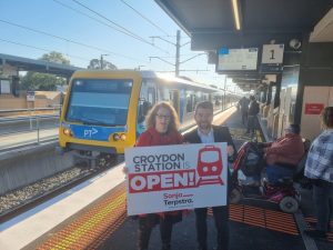 Passengers welcomed back to Croydon Station