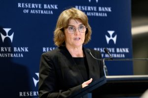 RBA sees lower inflation, but not enough to cut rates