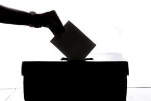 Federal Election: Minority government on the cards, Casey a battleground
