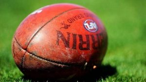 Footy on the road – Women make it two from two as men grit through tough contests