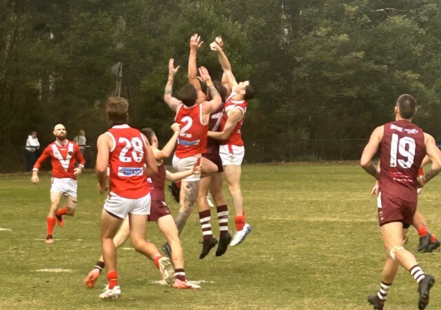 HVfooty_474438_01.jpg