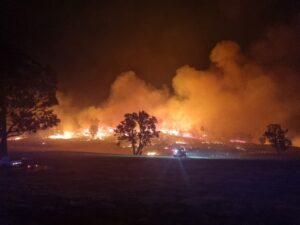 Recovery mission begins amid ongoing bushfire threat